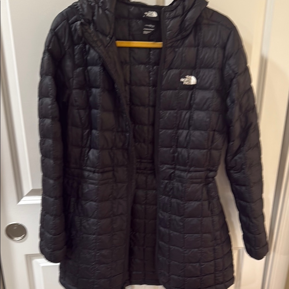 The North Face Women's Black Puffer Coat